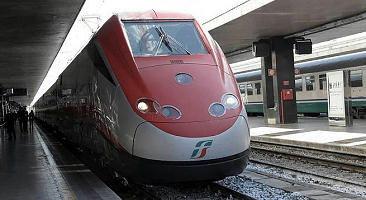 ncc stazione ferroviaria Puglia - Noleggio con conducente da stazioni ferroviarie di Bari Brindisi Lecce Taranto Foggia Andria Barletta Trani